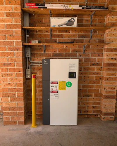 Installation panneaux solaires avec batterie de stockage en PACA